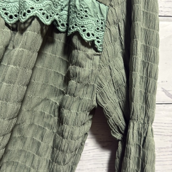 Three Bird Nest longsleeve blouse - Picture 5 of 5